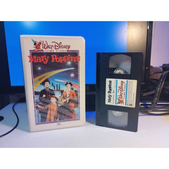 Mary Poppins VHS Walt Disney Home Video - Early White Clamshell Version - Picture 1 of 7